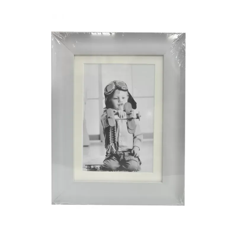 Fotorámeček dřevo šedý 18x23 cm Levný